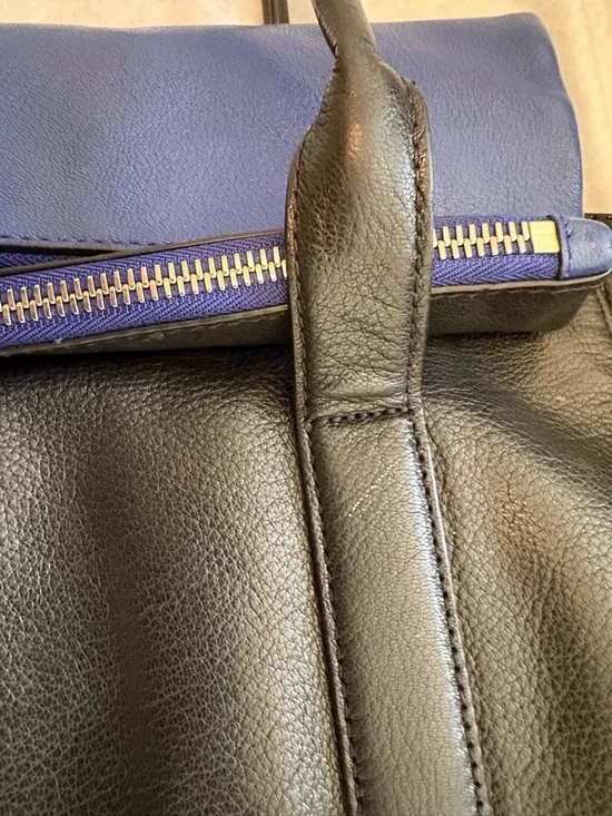 Michael Kors Tippi Large Leather Satchel in Black and Sapphire Zip Tote Bag - Picture 8 of 10